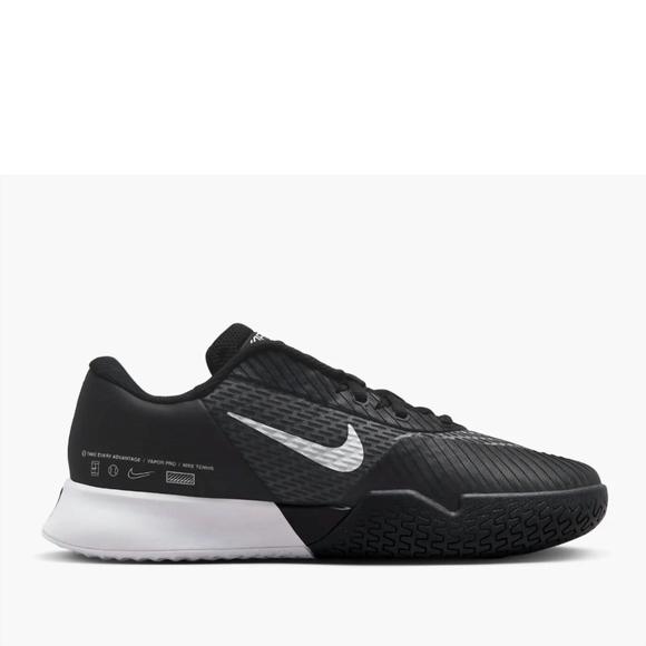 NEW NIKE women's nike zoom vapor pro 2 shoes in black/white - Picture 1 of 3